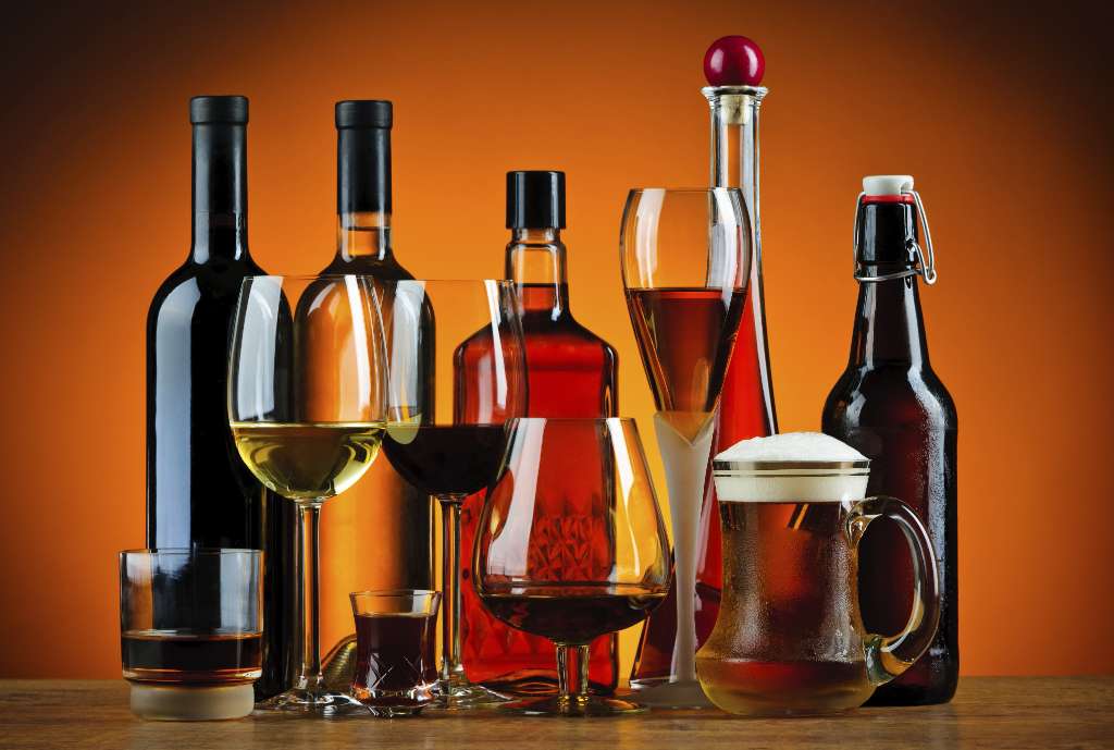 🍷 Согтууруулах ундаа: богино хугацааны тайвшрал, бодит сэтгэл санааны гүн хямрал
